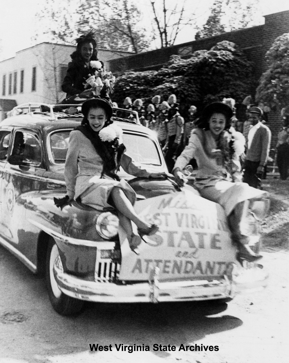 Homecoming parade, Miss West Virginia State and Attendants, 1948. Charles Jeffreys Collection, West Virginia State Archives (345108)
