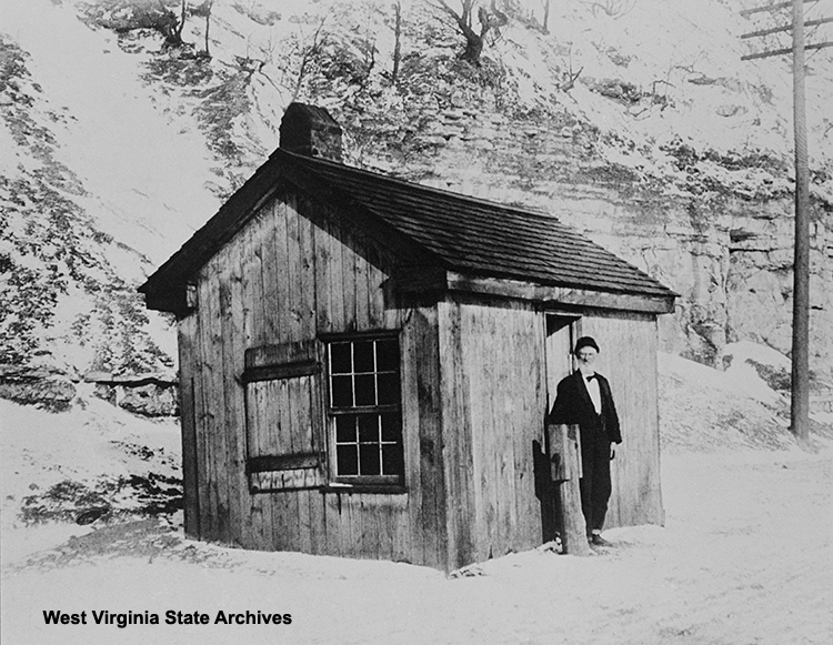 Toll house on Wheeling Hill, 1892. Oglebay Institute Collection, West Virginia State Archives (008601)