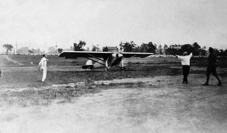 Charles Lindbergh Lands the Spirit of St. Louis at Langin Field in
Moundsville