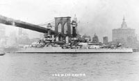 USS West Virginia at the Brooklyn Bridge, 1927