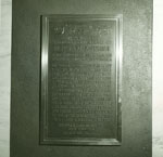 Bronze tablet to Roy Earl Parrish