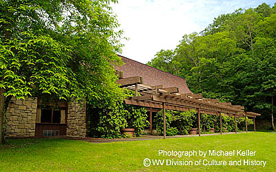 Exterior of Museum in the Park