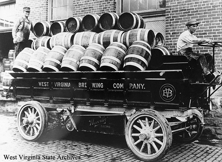 Barrel-laden wagon at West Virginia Brewing Company, Huntington, Cabell County, 1912. West Huntington Public Library Collection, West Virginia State Archives (307102)