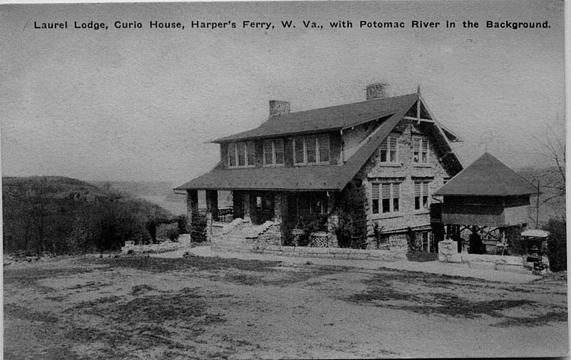 Postcard of Laurel Lodge 1922