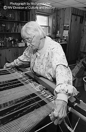 Dorothy Thompson at her loom