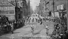 Liberty Loan parade