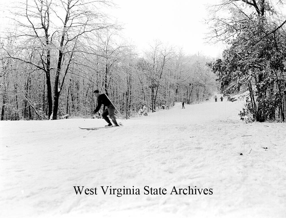 Skiing at Chestnut Ridge, Monongalia County, West Virginia, January 15, 1956. Department of Natural Resources Collection, West Virginia State Archives (dnr56.038)