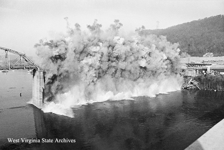 Demolition of old Kanawha City bridge, Charleston, November 23, 1975. Steve Ladish, photographer. West Virginia State Archives (245613)