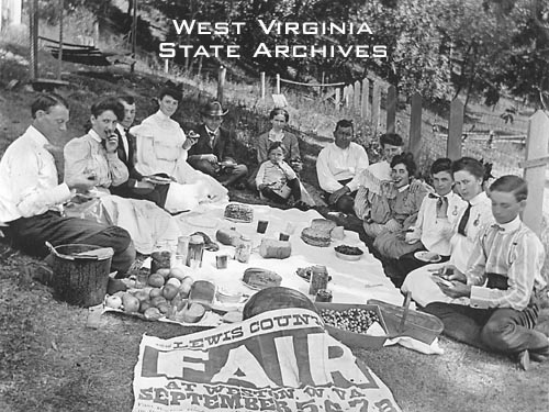 Photo of people picnicking at Lewis County Fair