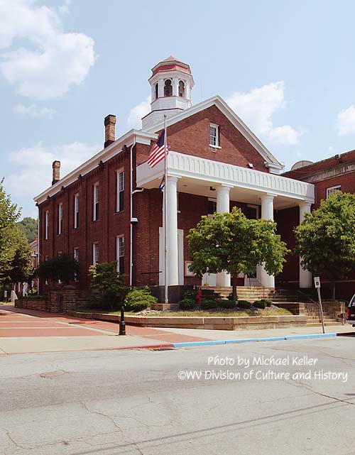 Brooke County Courthouse